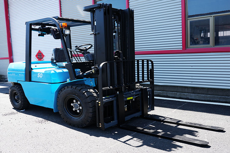 chariot élévateur opéré du diesel