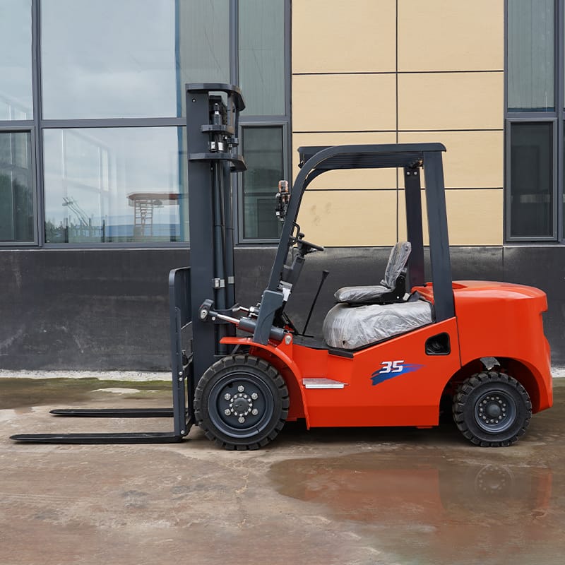 3.5T diesel powered forklift