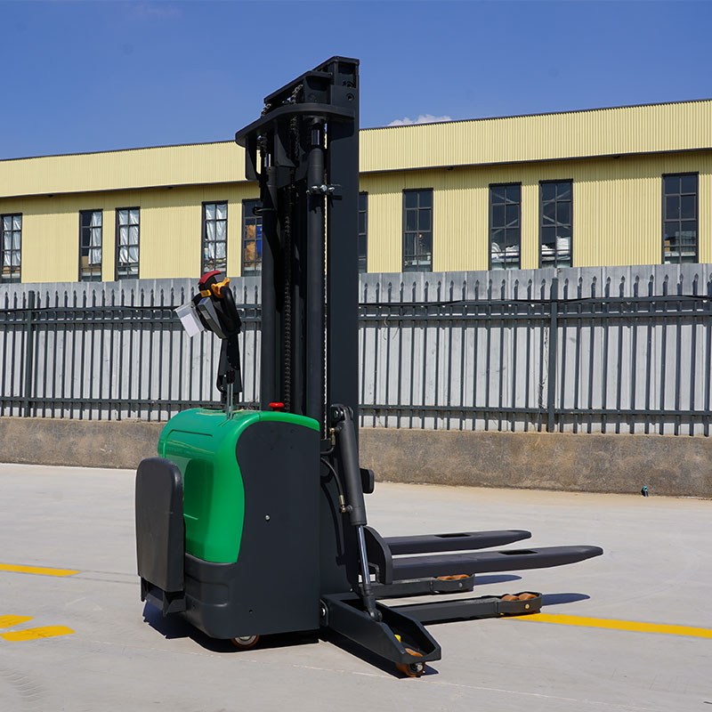 2 Ton Electric Stackers 