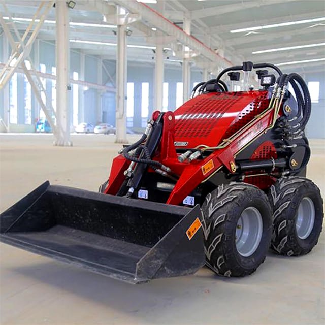 Heavy-Duty Skid Steer Loader with 960 KG Payload Capacity