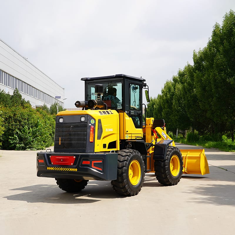 petite chargeuse articulée 2,8 tonnes