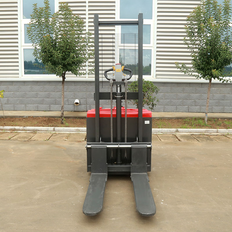 1 Ton Electric Stackers 