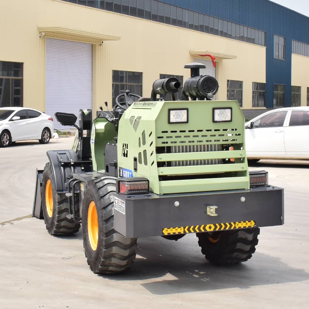 1.6 Ton Four-Wheel-Drive Agricultural Loader