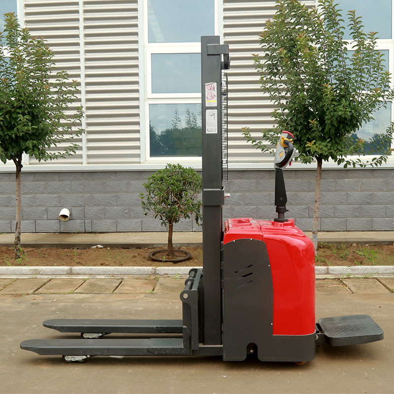 1 Ton Electric Stackers 