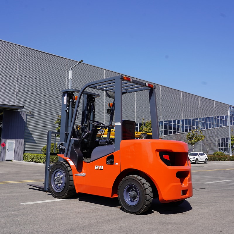 2.0T Diesel Forklift truck for sale