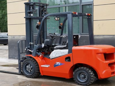 رافعة ديزل للبيع